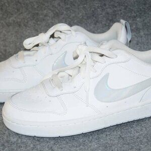 Nike Court Borough Low Sneakers White Youth Size 6.5Y BQ5448-118